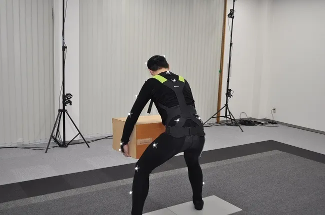 筋電位測定の様子